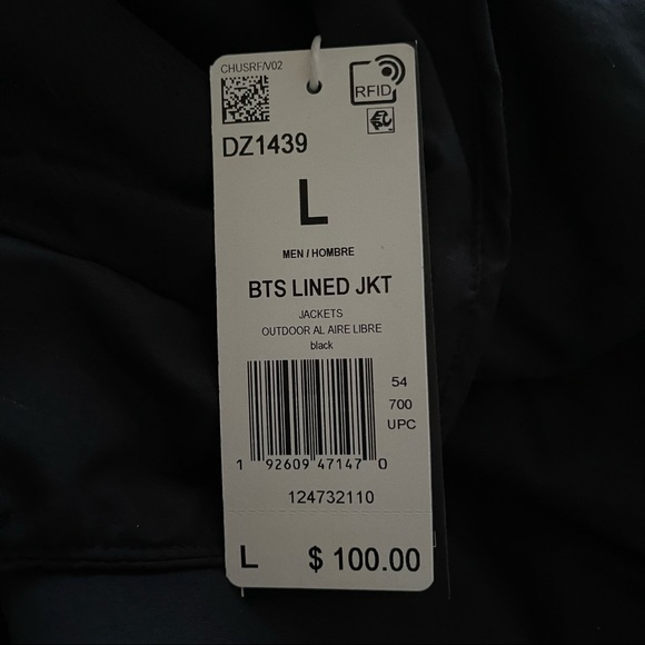 Adidas| Lined insulated Jacket - Picture 5 of 11